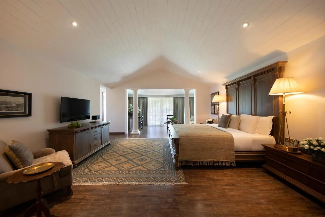***** Hotel W15 Hanthana Estate Kandy Sri Lanka