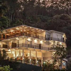 Hills **** Kandy