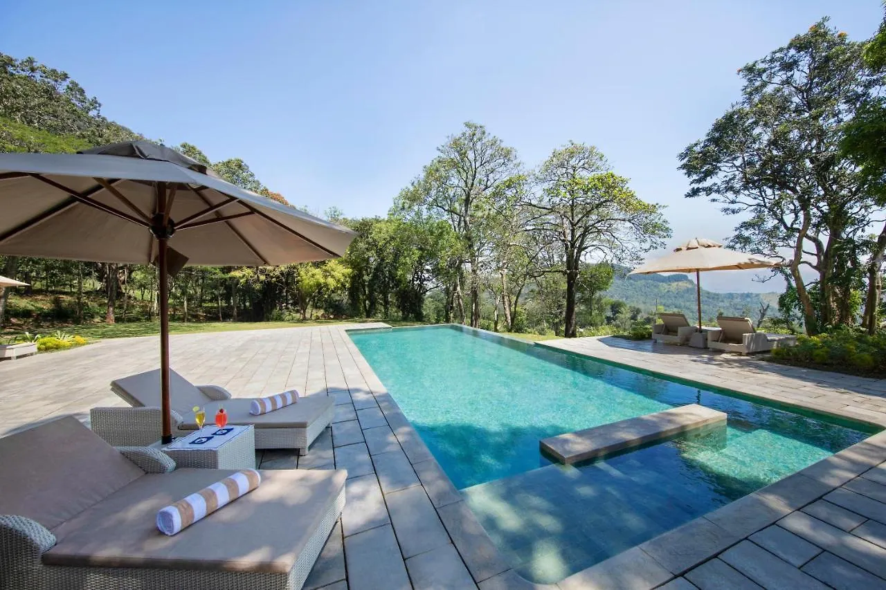 W15 Hanthana Estate Kandy Hotel